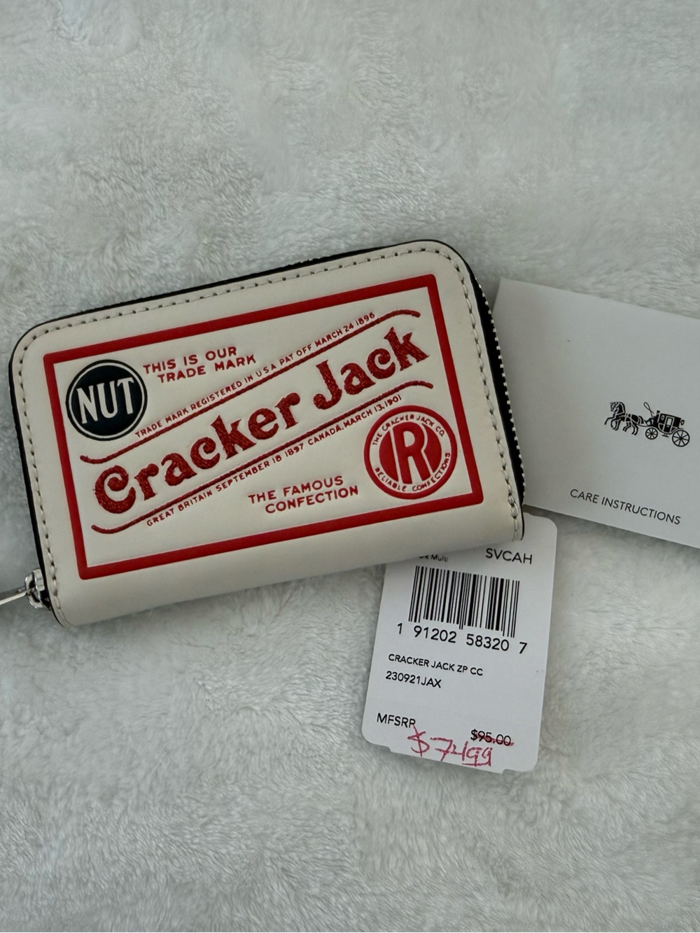 Coach White Cracker Jack Zip Card Case Wallet with Red Print